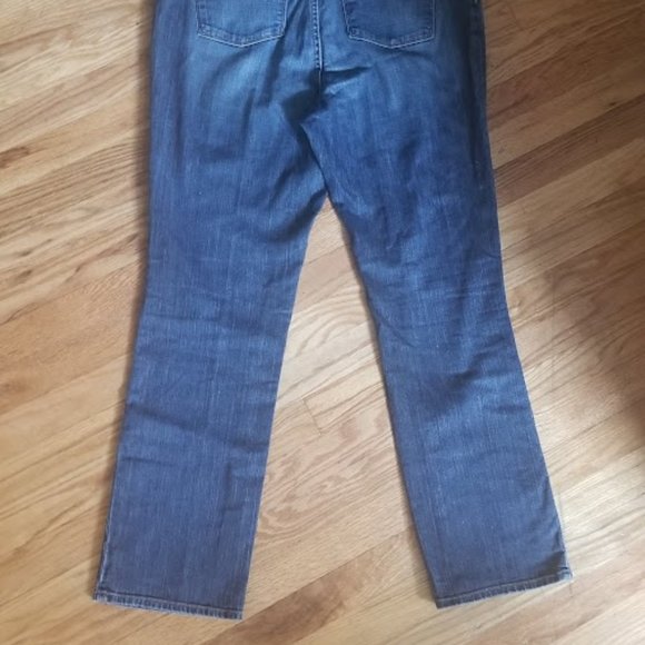 L.L. Bean Jeans Ll Bean Jeans Favorite Fit Size 2 Reg Comfy Fit